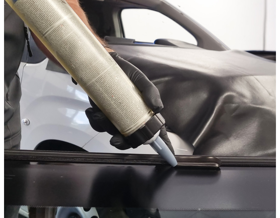 FIX 101K – Colle Pare-Brise Polyuréthane Hautes Performances - SECHAGE RAPIDE - Berlingot - Cartouche FERLOR-FIXOUTIL - France