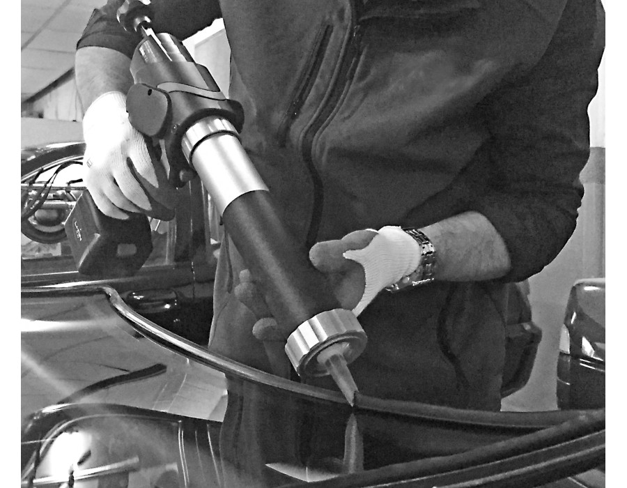 Colle pare brise polyuréthane 101FC - SECHAGE ULTRA-RAPIDE - Application traditionnelle -N ferlor-fixoutil - France